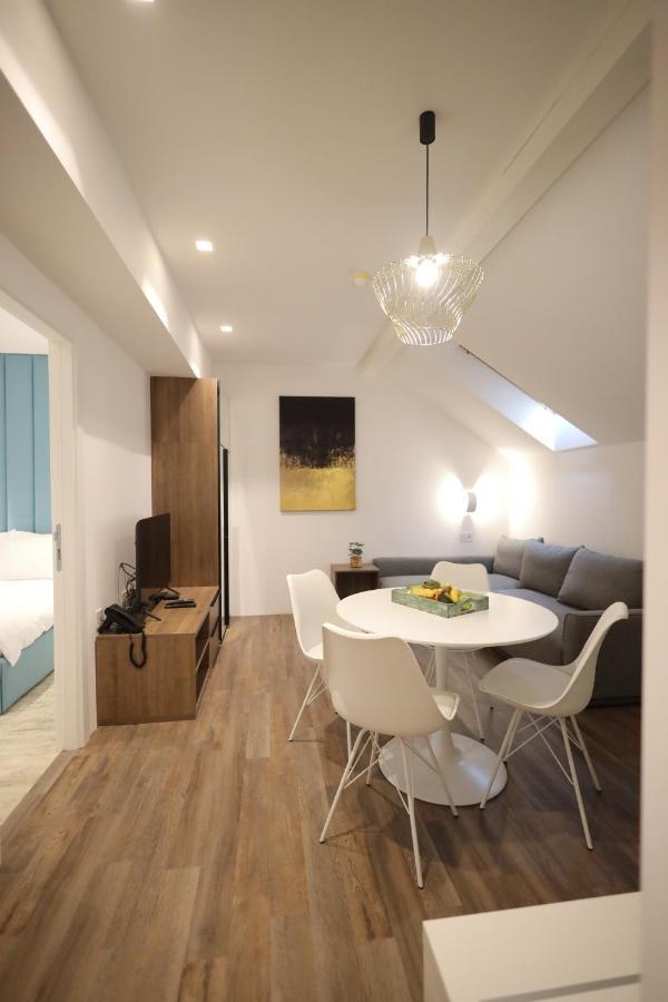 Royal Wellness And Spa Ruma Eksteriør billede
